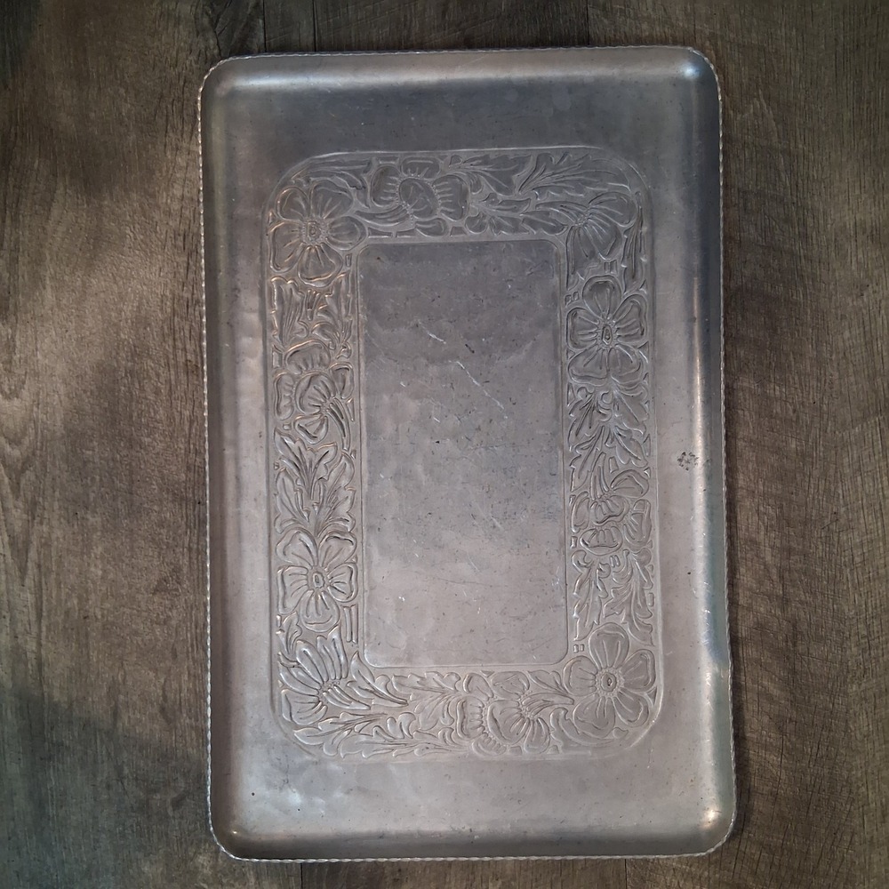 Vintage Hand Forged Everlast‎ Metal Rectangle Floral Tray
